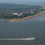Gemuetliche Strandnahe Wohnung Mit Deichblick